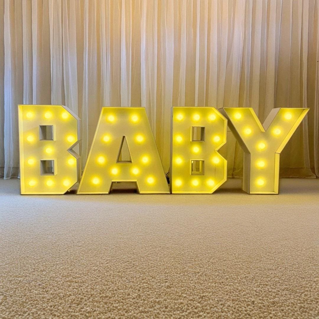 LETRAS BABY DE LED (MDF)