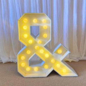 SIMBOLO & DE LED (MDF)