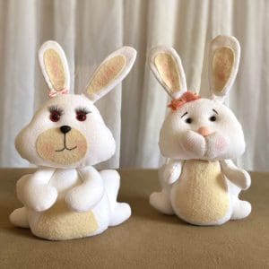 PELÚCIAS - BOSQUE - COELHOS EM FELTRO